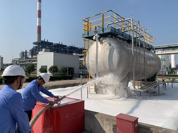 051693900806415369.jpg 組合拳2_1.jpg